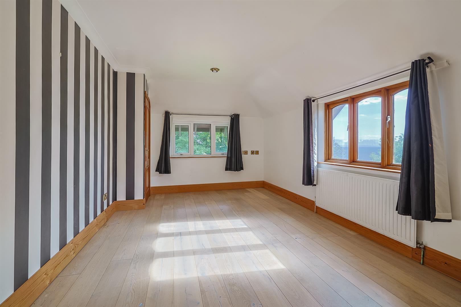 Grovewood, Groves Avenue, Langland, Swansea, SA3 4QF